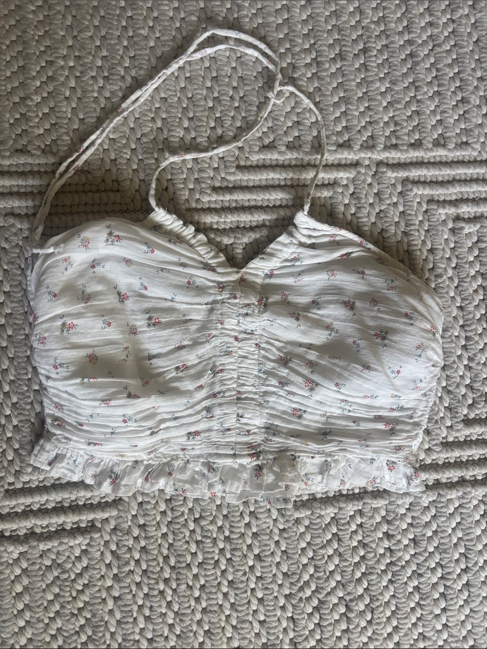 American Eagle Smocked Halter Crop Top Size S White Ditsy Floral Cottagecore
